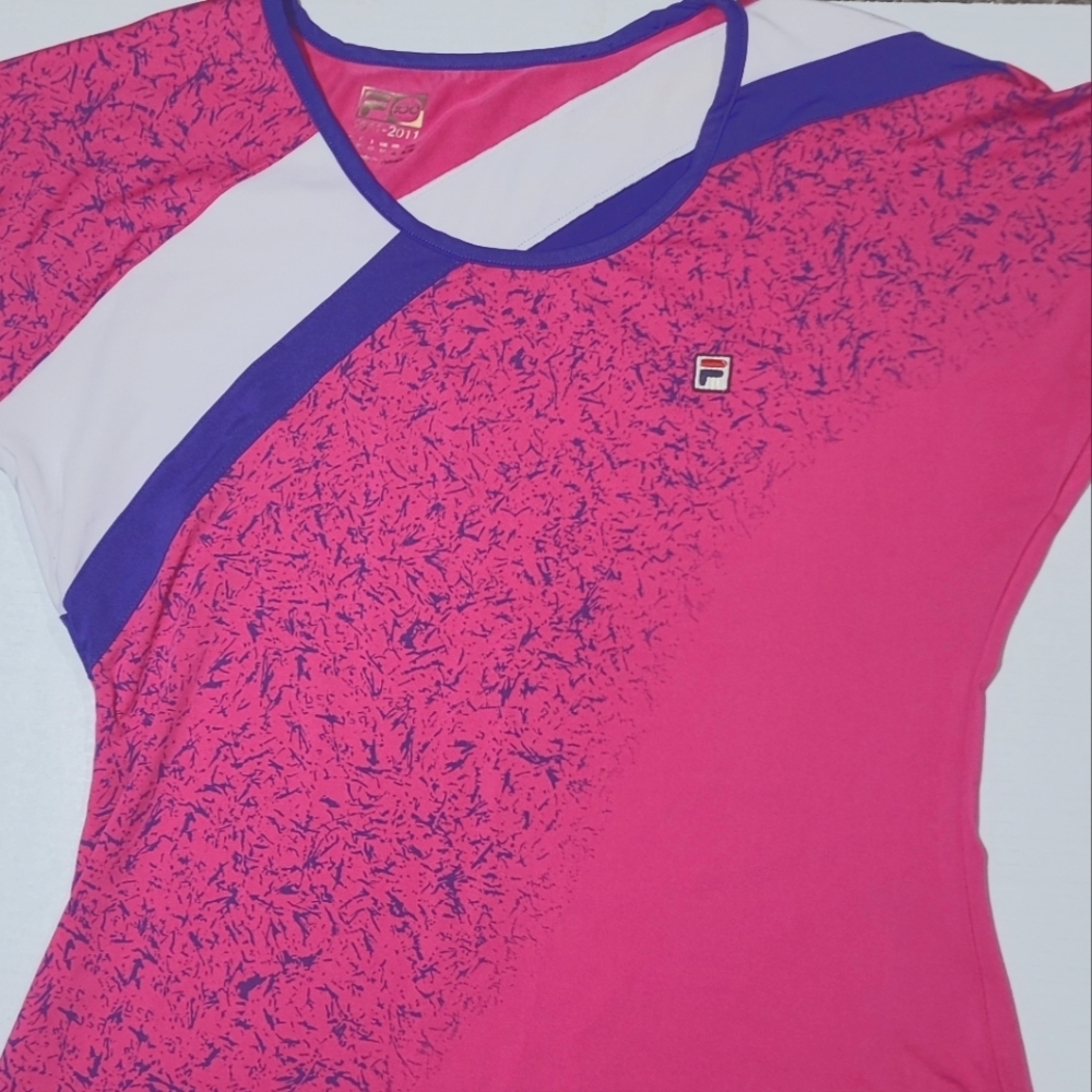 Fila Sport Short Sleeve Active tee shirt Womens Size XL Vintage